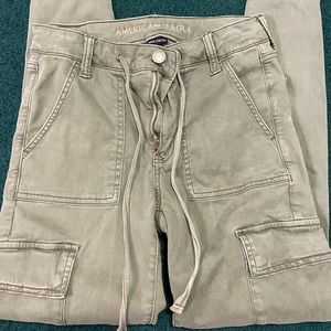 American eagle High rise Jeggings. Olive green size 6